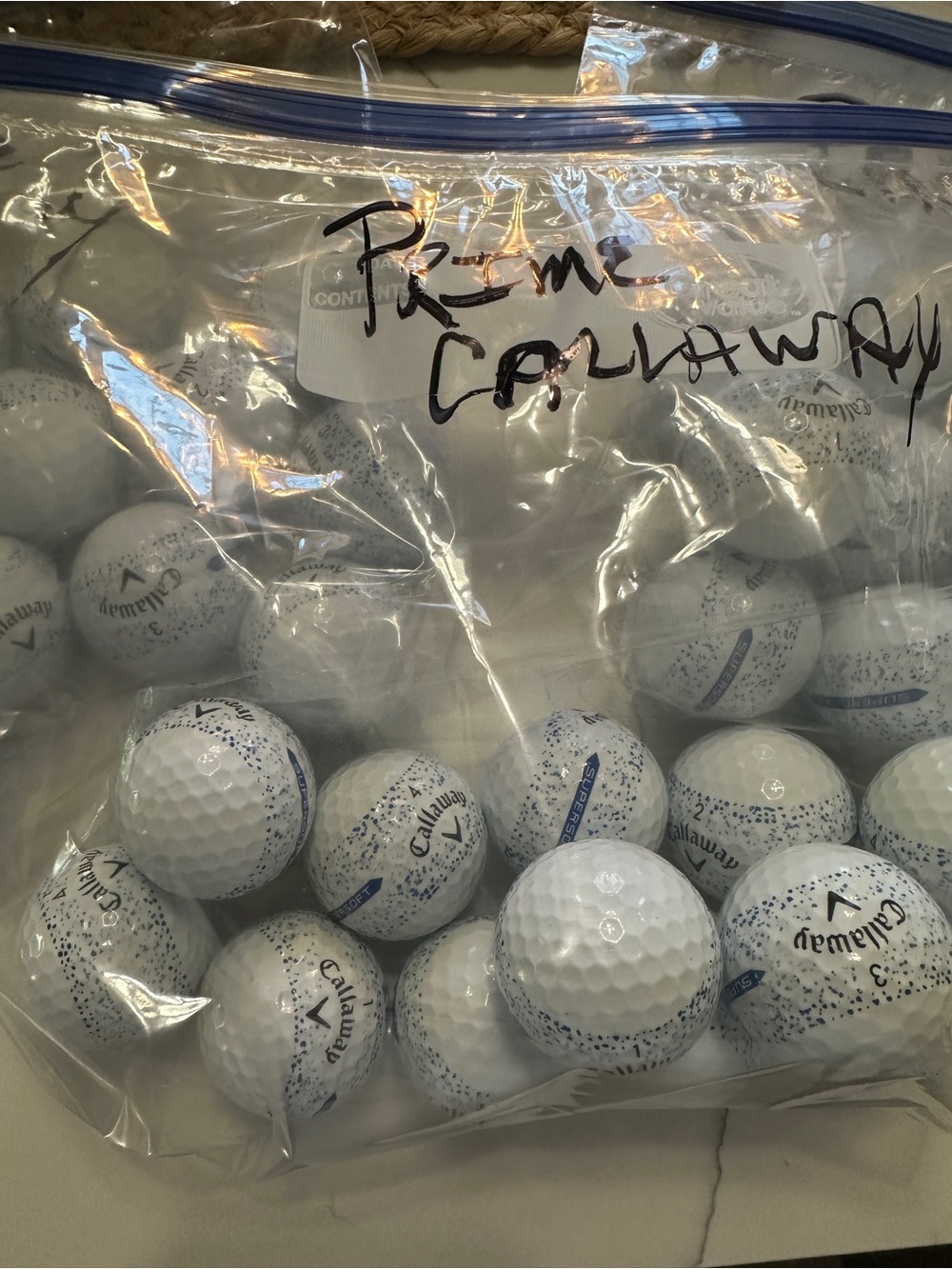 Callaway White Golf Ball with Blue Speckles. 12 per bag